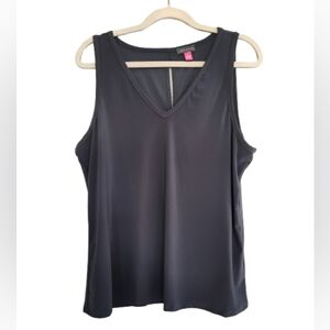 Vince Camuto Great Sleeveless V-Neck Sportswear Active Wear Size Large Tank Top